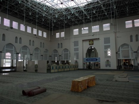 Interior Masjid