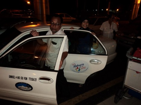 Taxy Ke Ruby Hotel