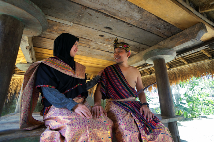 Pakaian Tradisional Suku Sasak